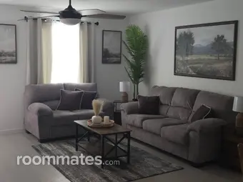 Room for rent in San Antonio TX $700, house