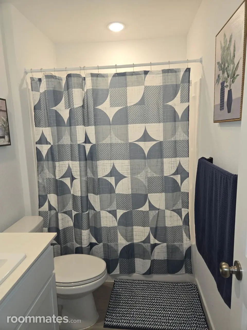 Profile photo 7 of 11