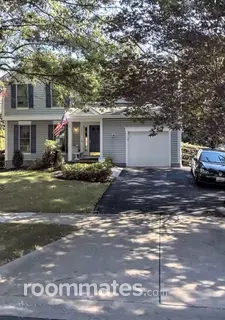 Room for rent in Germantown MD $700, house