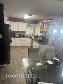 Room for rent in Norfolk VA $650, house