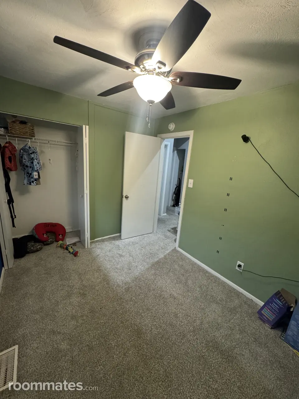 Profile photo 2 of 10