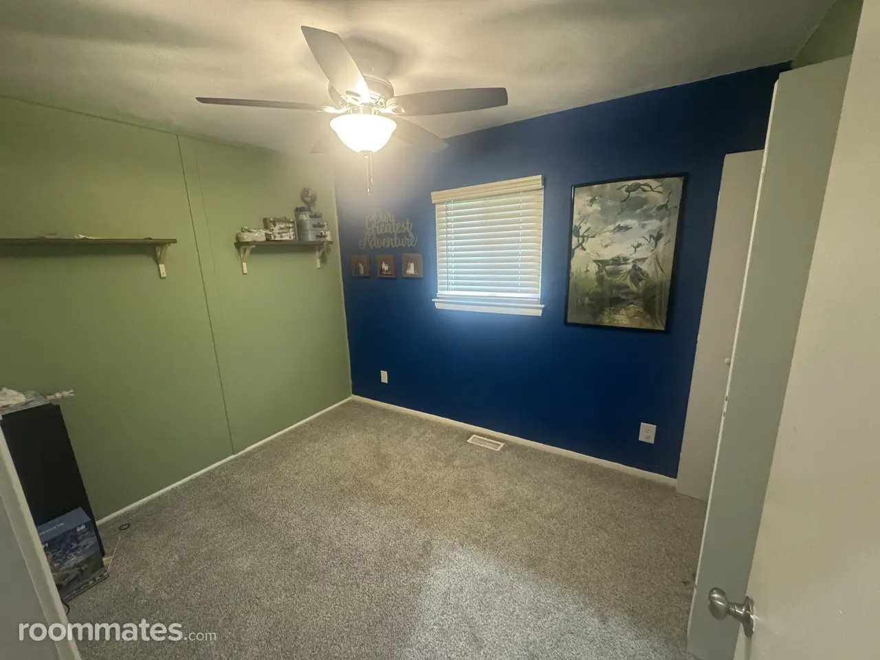 Profile photo 7 of 10