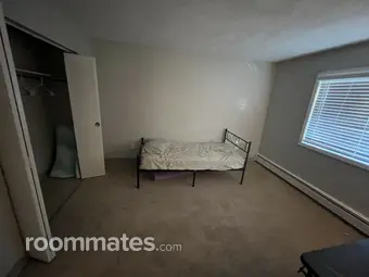 Room for rent in Manchester NH $950, apartment