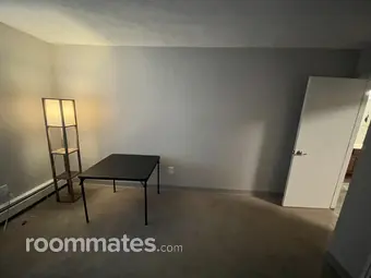 Room for rent in Manchester NH $950, apartment