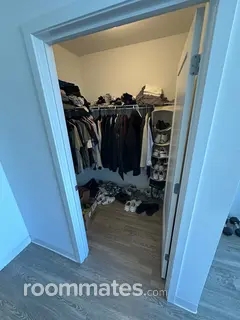 Room for rent in Chicago IL $2500, apartment