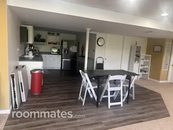 Room for rent in Belleville, IL $950, house