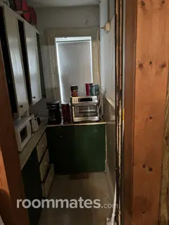 Room for rent in Chicopee MA $800, house