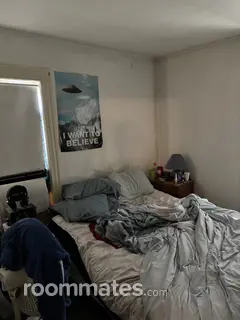 Room for rent in Chicopee MA $800, house