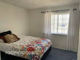 Room for rent in Apple Valley CA $850, house