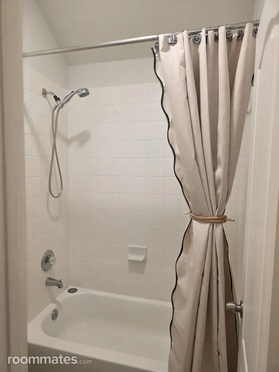 Profile photo 7 of 9