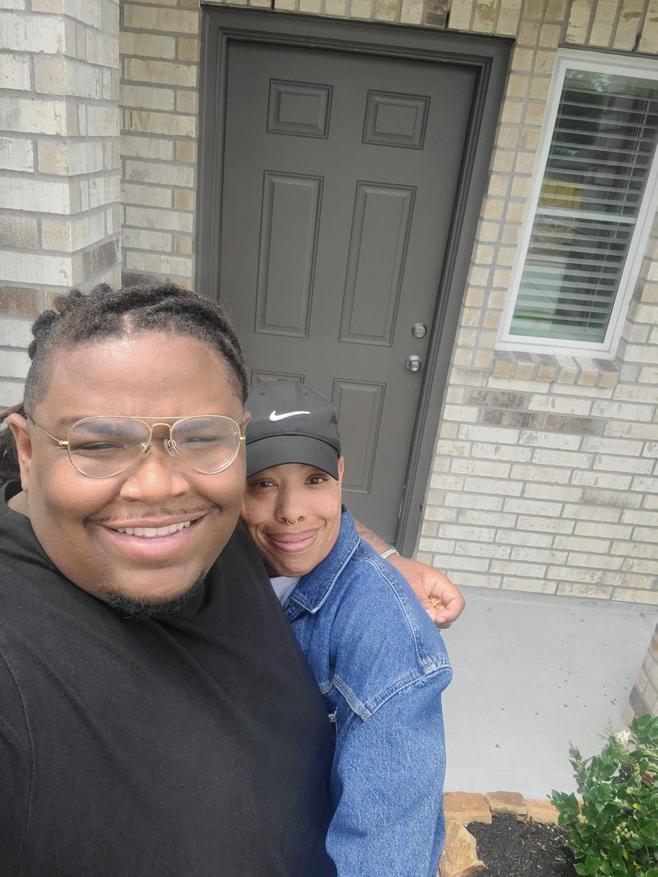 Profile photo 9 of 9