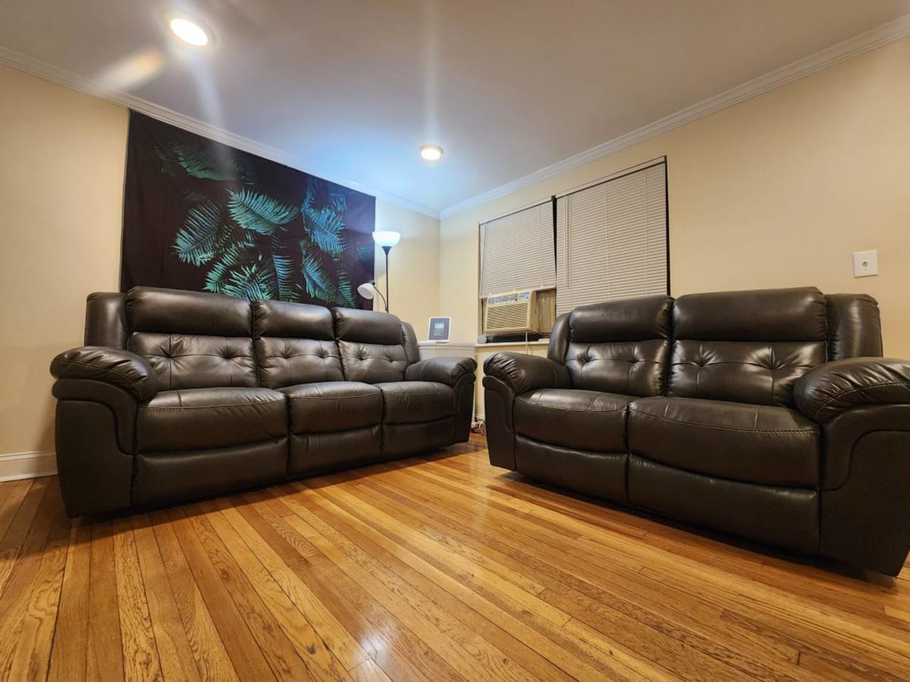 Profile photo 5 of 20