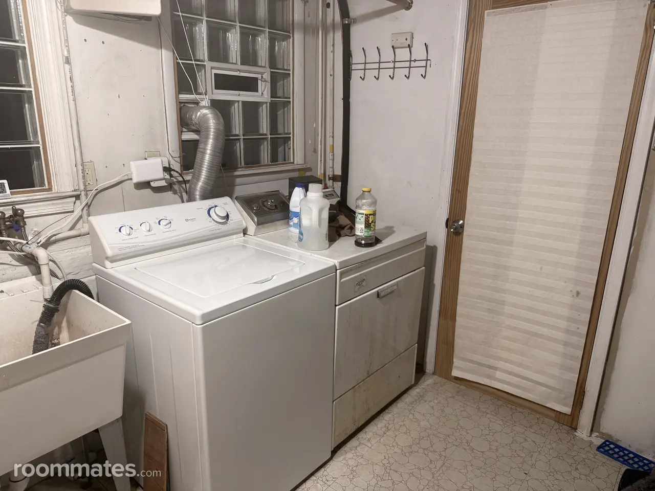 Profile photo 7 of 8