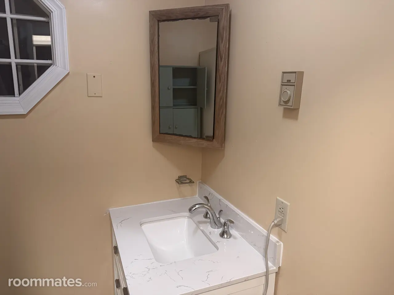 Profile photo 5 of 8