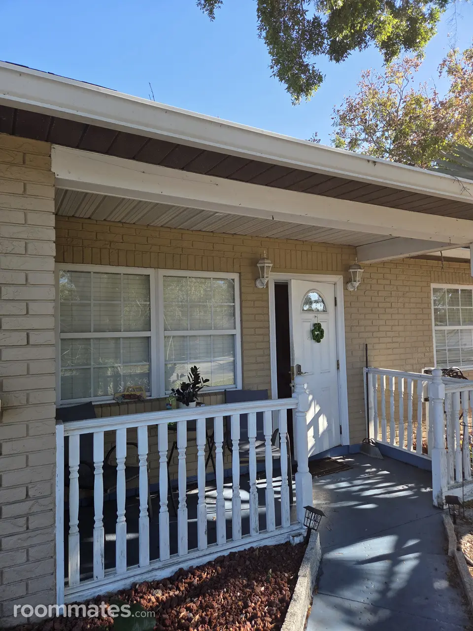 Profile photo 7 of 7