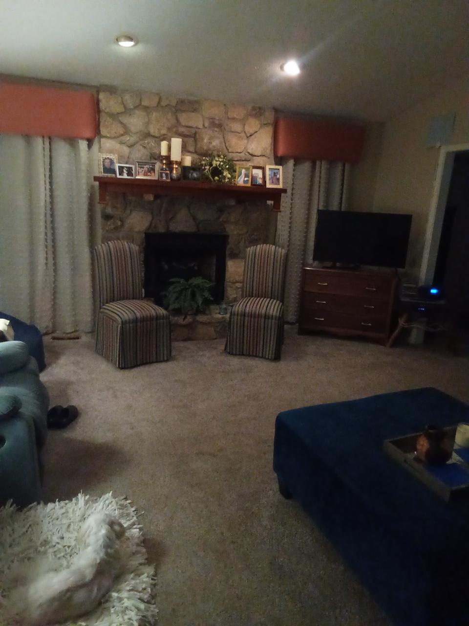 Profile photo 7 of 17