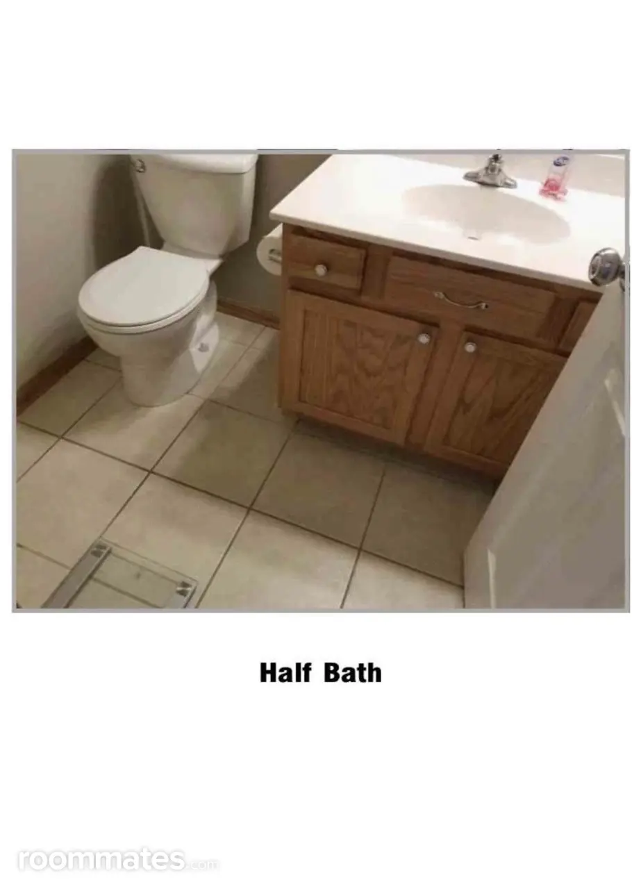 Profile photo 9 of 10