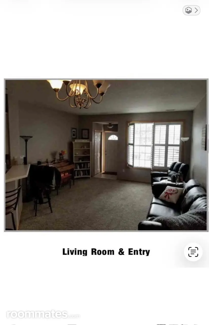 Profile photo 4 of 10