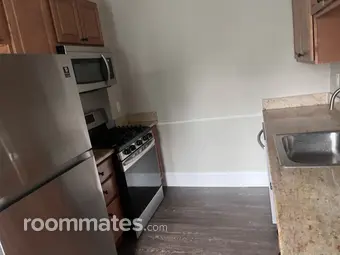 Room for rent in Lakewood OH $675, apartment