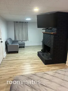 Room for rent in Galax, VA $750, house