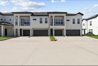 Room for rent in Buda, Texas $2211, townhouse