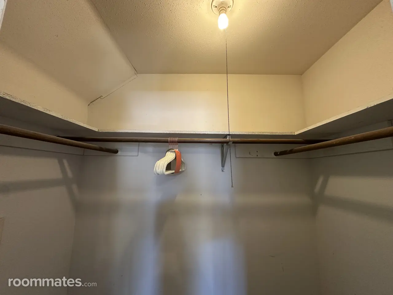 Profile photo 4 of 6