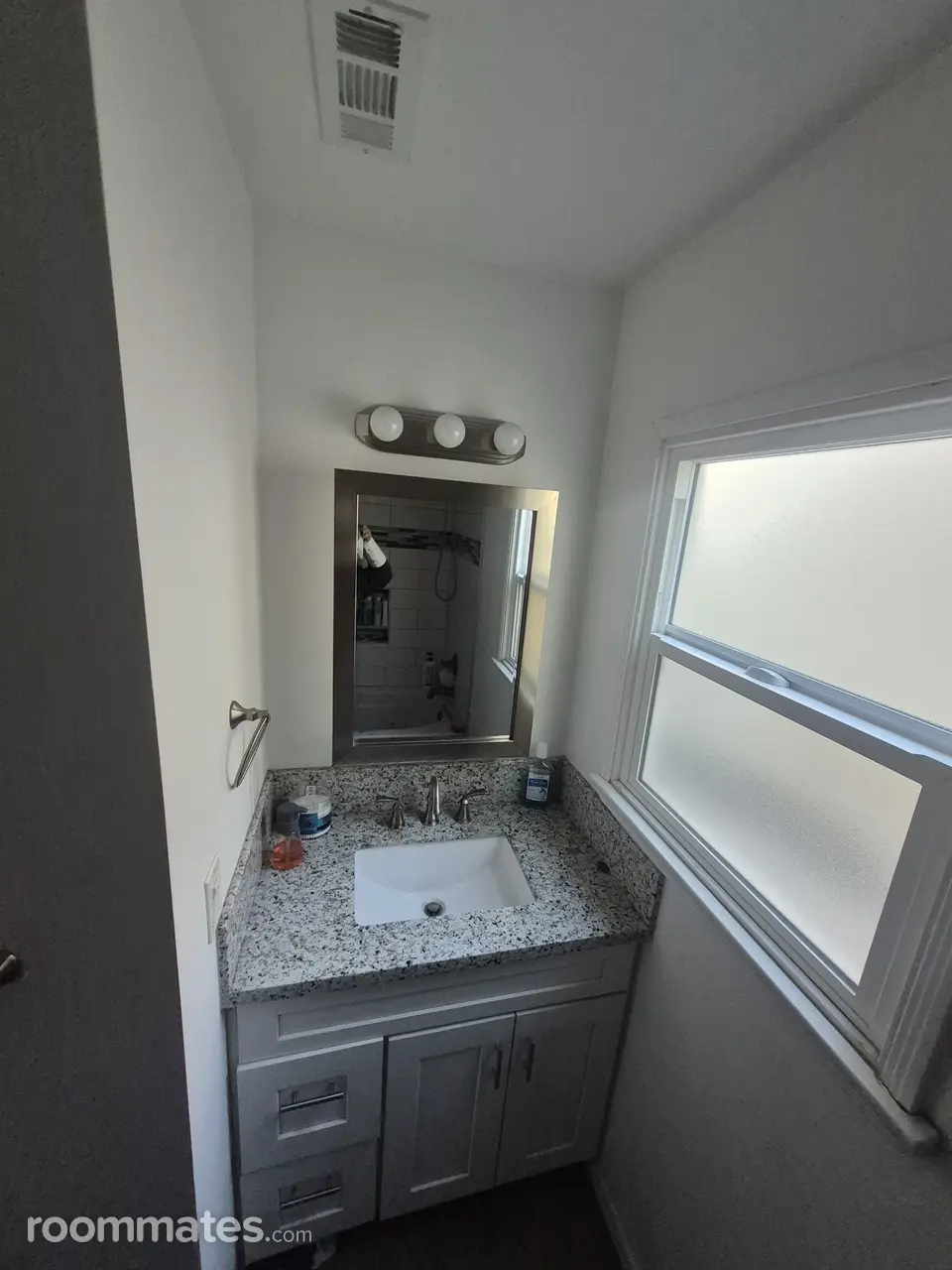 Profile photo 5 of 7