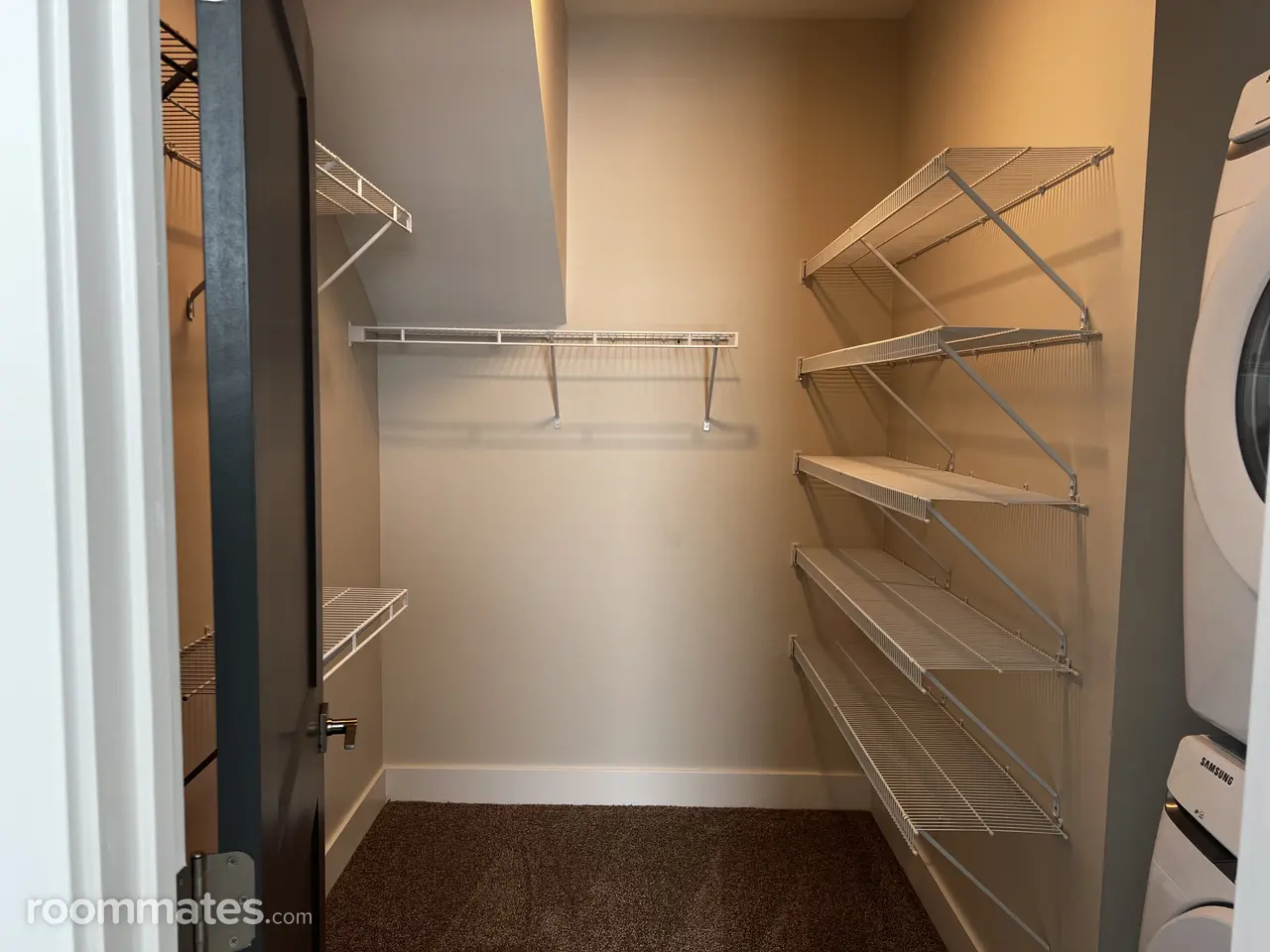 Profile photo 5 of 10