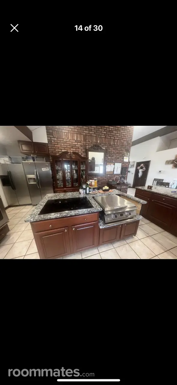 Profile photo 2 of 11