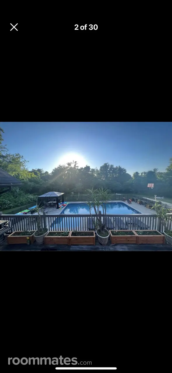 Profile photo 5 of 11