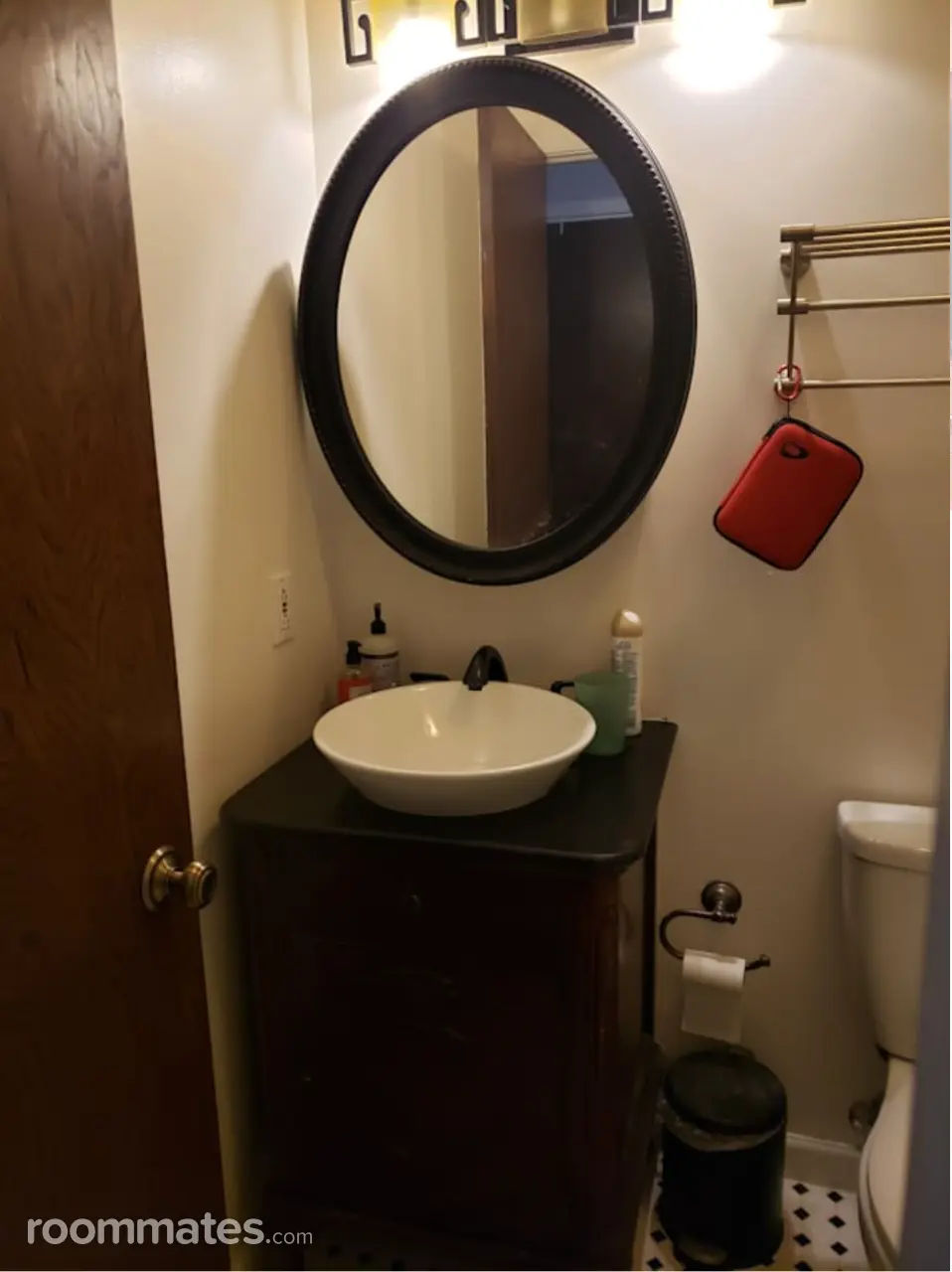 Profile photo 4 of 6