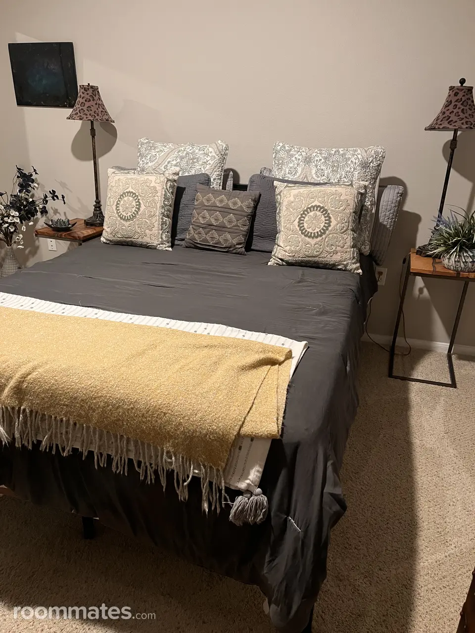 Profile photo 3 of 11