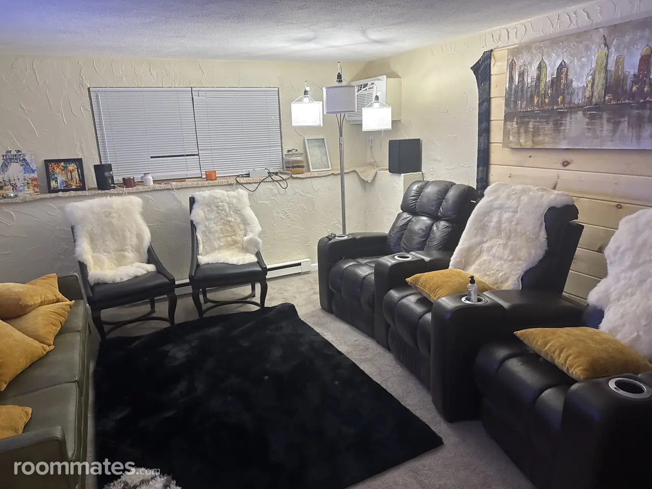 Profile photo 2 of 6