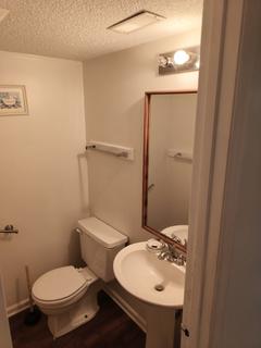 Room for rent in Raleigh, North Carolina $700, townhouse