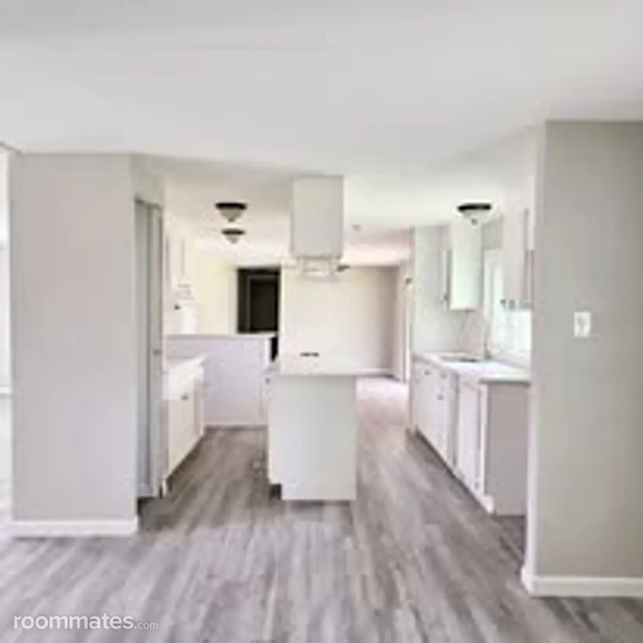 Profile photo 2 of 5