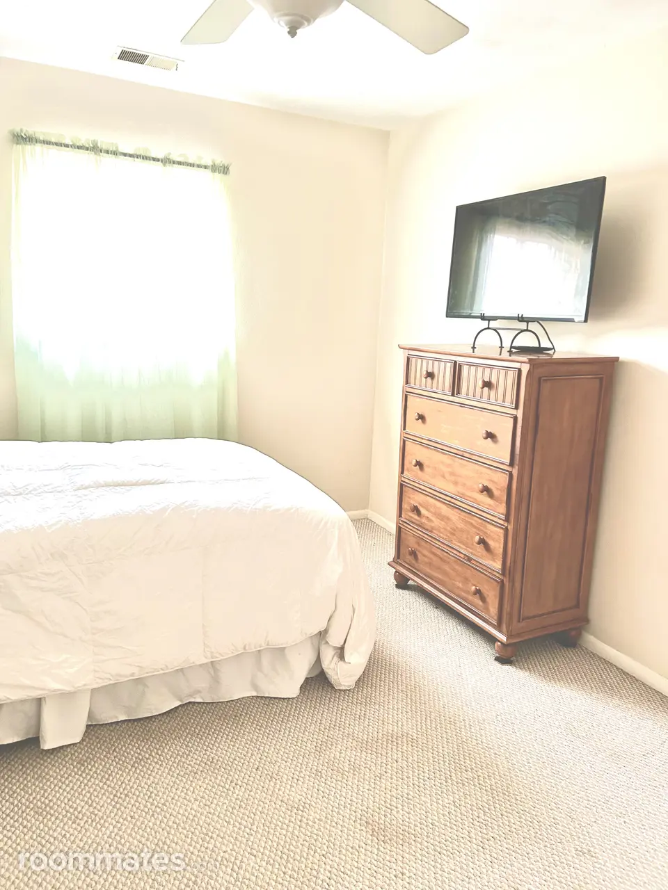 Profile photo 5 of 12