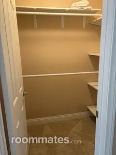 Room for rent in Laguna Hills CA $2000, condo