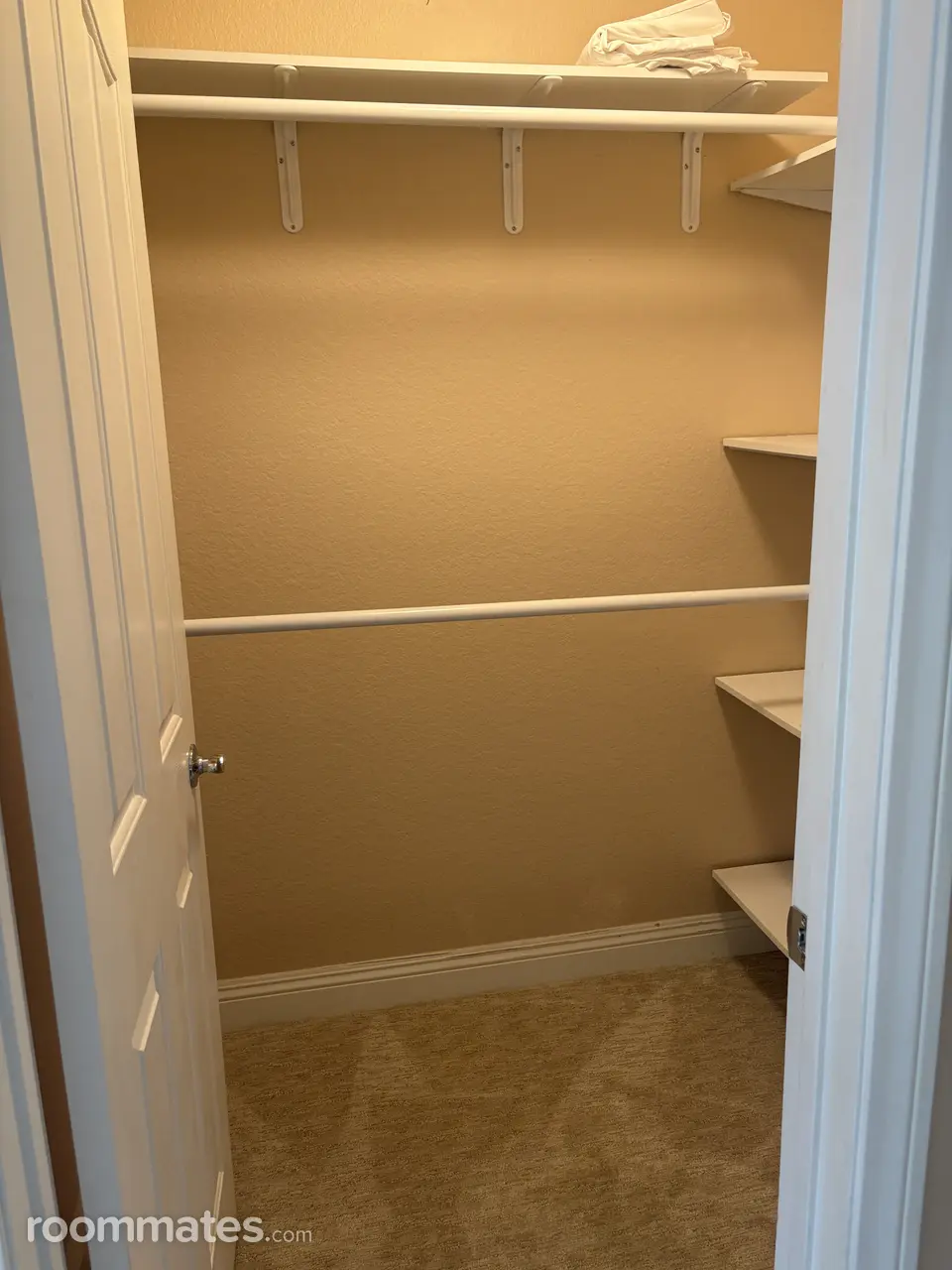 Profile photo 6 of 10