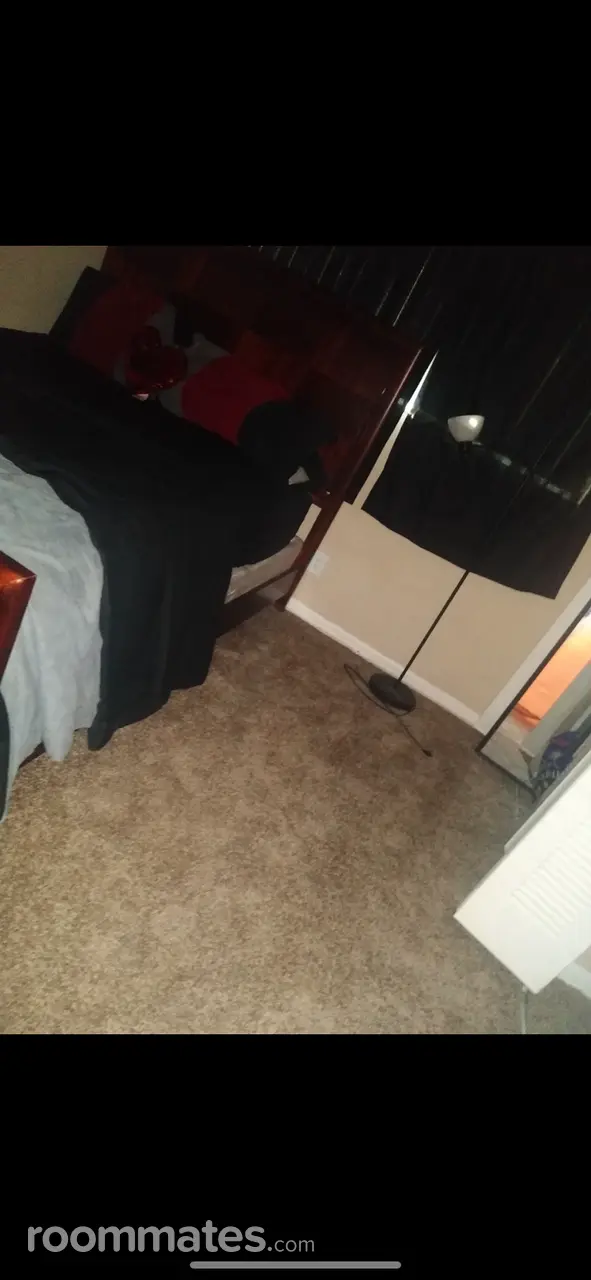 Profile photo 6 of 8