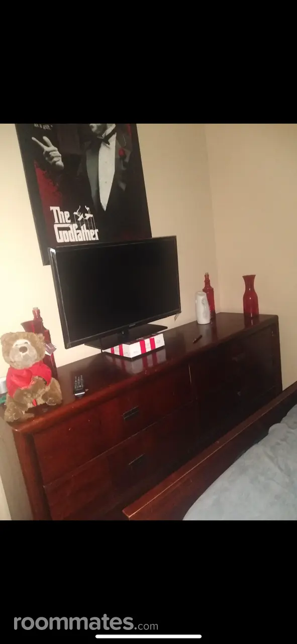 Profile photo 5 of 8