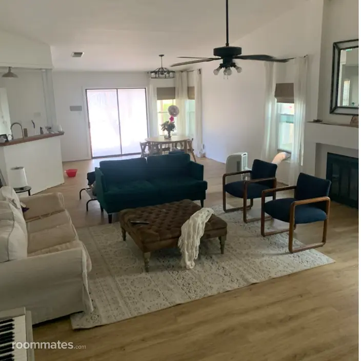 Room for rent in San Antonio, TX $600, house