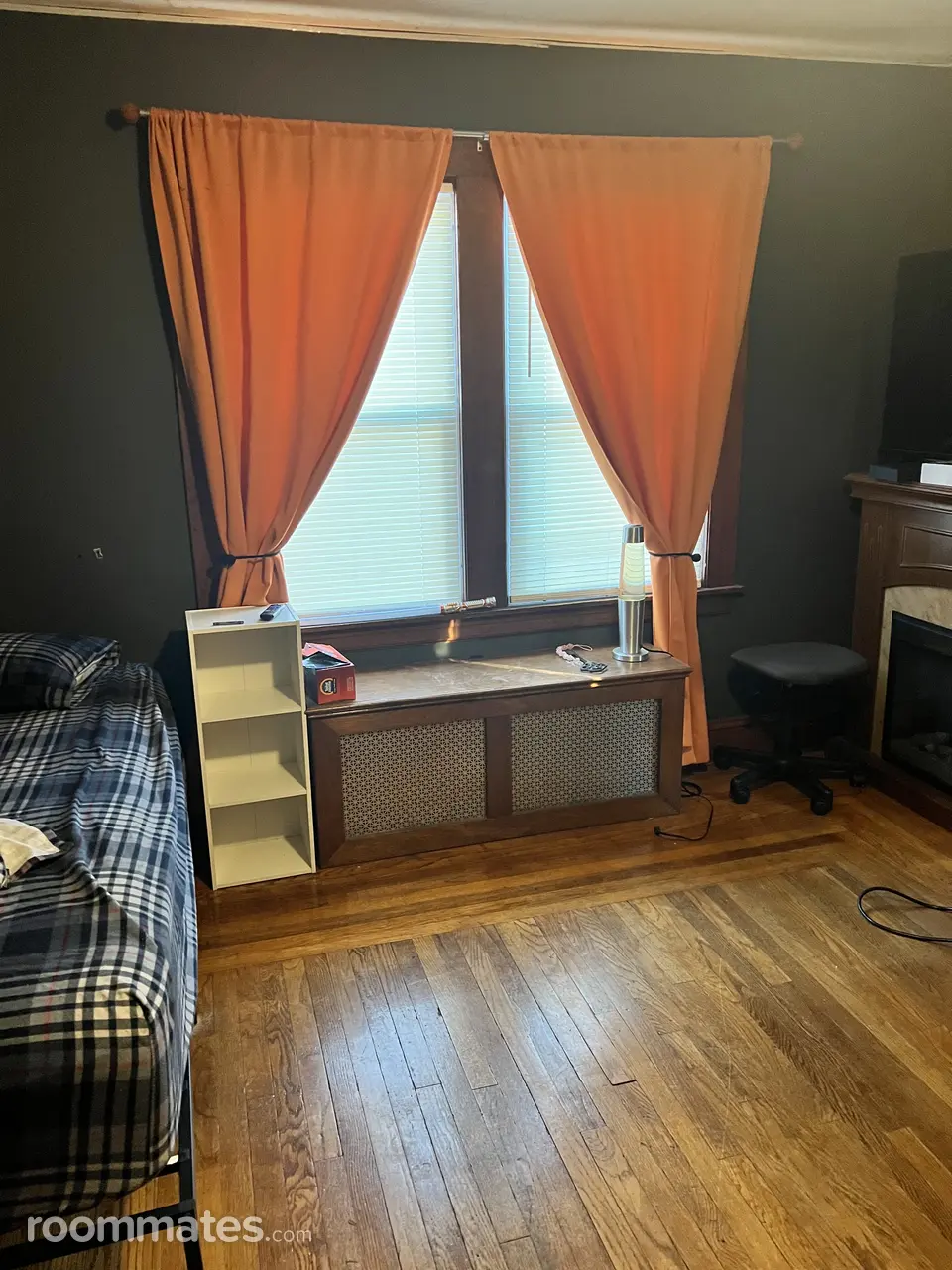 Profile photo 1 of 7