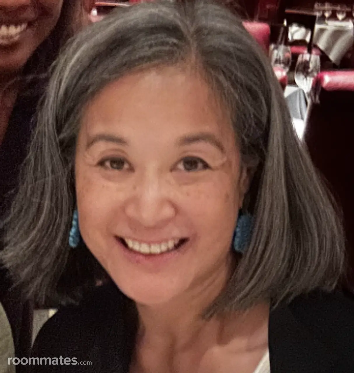 Profile photo 4 of 4