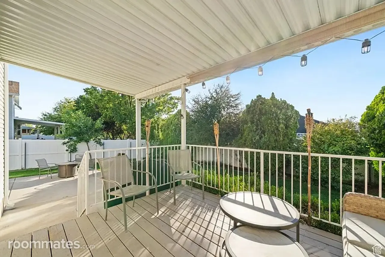 Profile photo 4 of 11