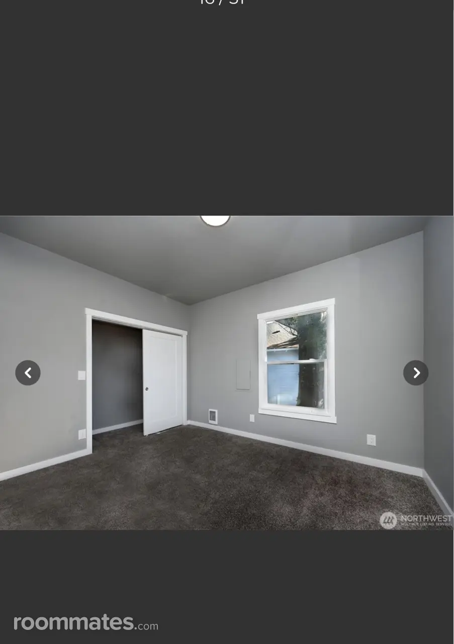 Profile photo 7 of 12