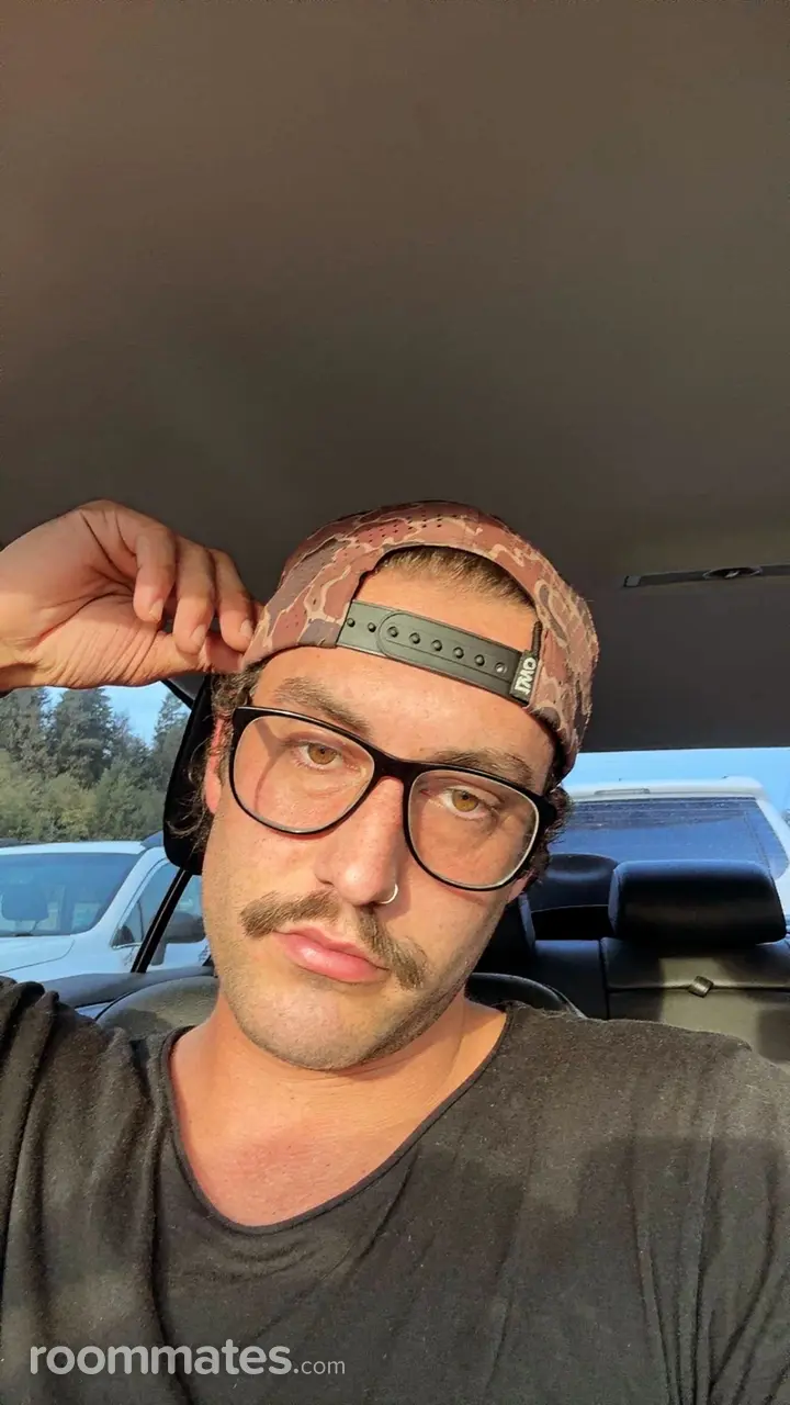 Profile photo 12 of 12