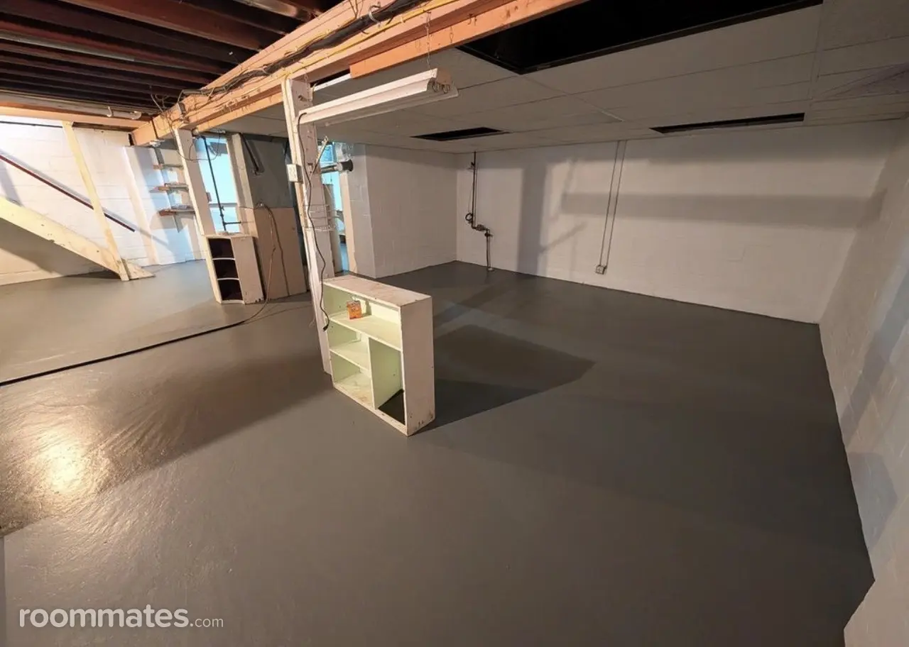 Profile photo 7 of 11