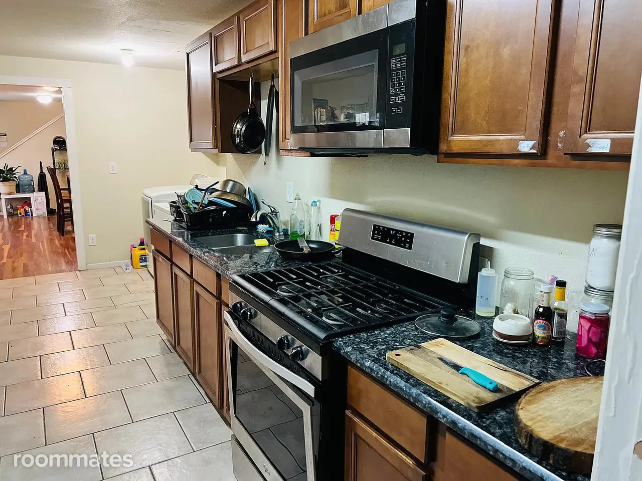 Profile photo 9 of 17