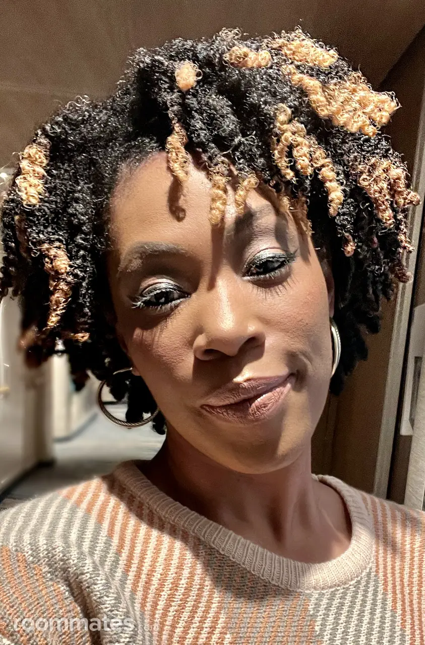 Profile photo 11 of 11