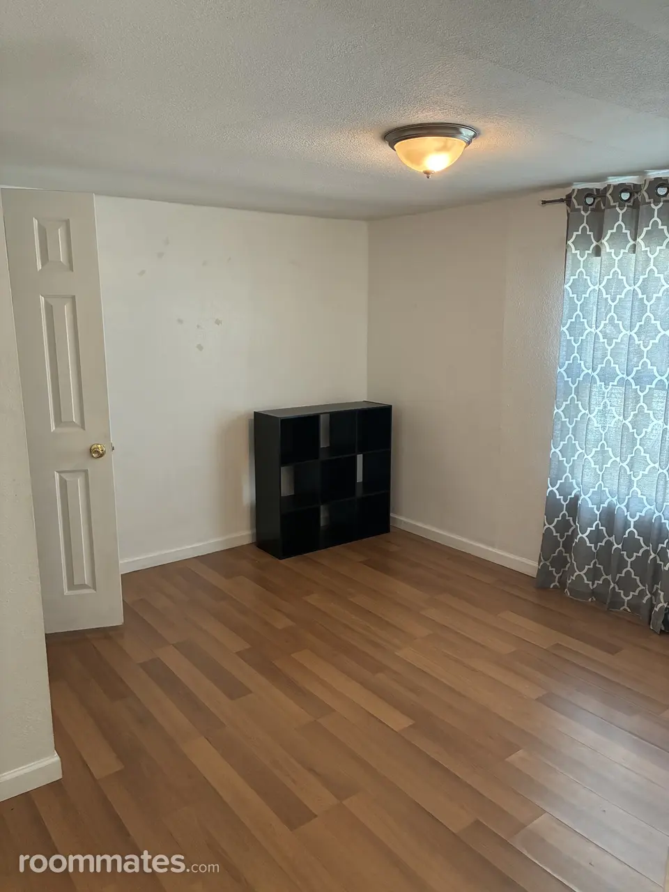 Profile photo 1 of 7